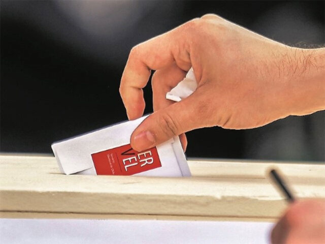 Chile to hold primaries in 60 municipalities