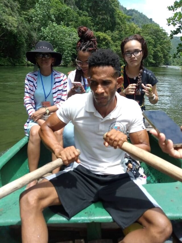 Alex César Cardesuña passion for nature tourism among rivers