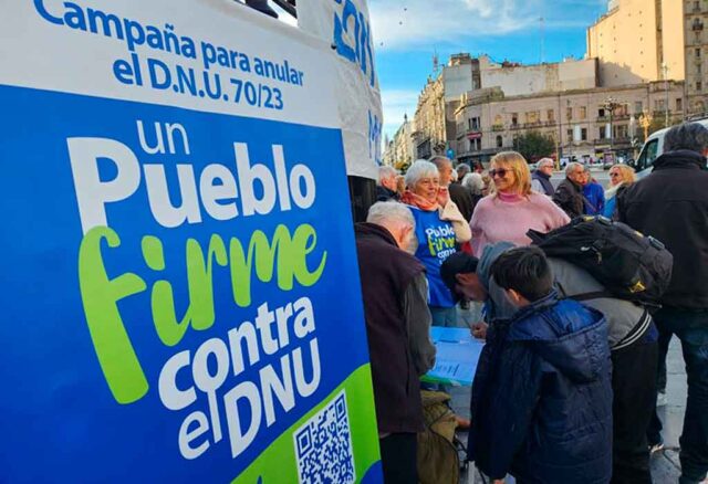 Campaign against decree by Argentine president continues