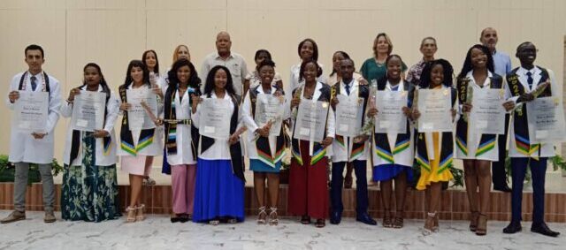Young foreigners receive medical graduation degrees in Guantanamo