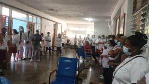 Candidatos al Parlamento por municipio de Yateras intercambian con el pueblo