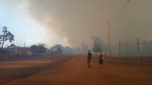 Combaten incendio de grandes proporciones en la zona montañosa de Pinares de Mayarí