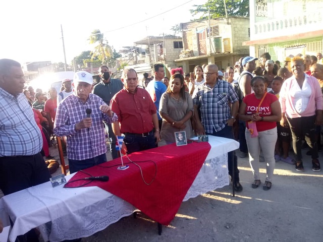 Machado Ventura y candidatos a diputados  intercambian en comunidades de Guantánamo