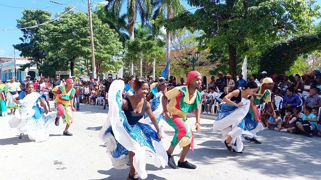 Cierra a todo ritmo Jornada de la Cultura Guantanamera