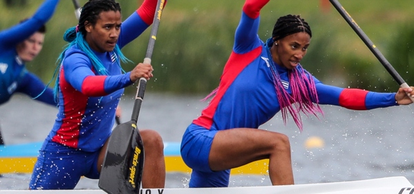 Yarisleidis Cirilo encabeza grupo de canoístas cubanos que entrenarán en Colombia