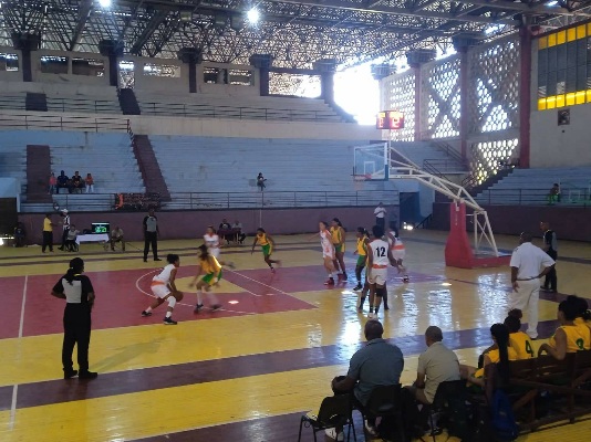 Mambisas y guantanameras a play off del baloncesto