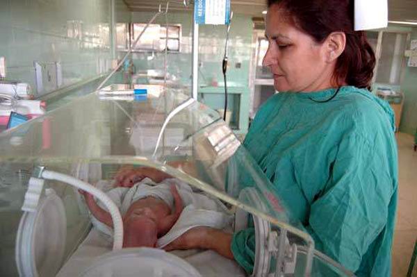 Promueven Minsap y Unicef capacitación de neonatólogos cubanos