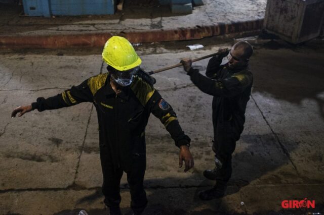 Prosiguen labores de búsqueda tras derrumbe en el área de la chimenea de la CTE Antonio Guiteras