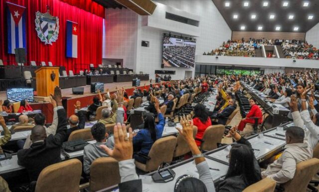 Convoca Consejo de Estado a Segunda Sesión Extraordinaria de la Asamblea Nacional del Poder Popular