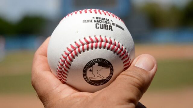 Nuevo triple empate en la cima beisbolera cubana