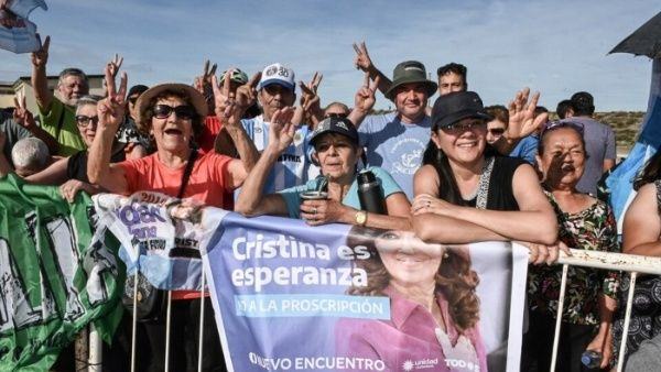 Denunciarán ataques y persecución a vicepresidenta argentina