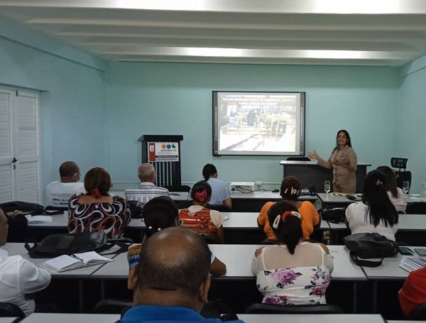 Guantánamo: perfilan vínculo Gobierno-Universidad