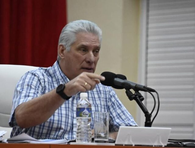 Encabeza Presidente cubano reunión de chequeo en Ciego de Ávila