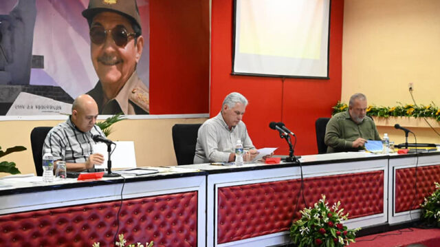 Presidente cubano encabeza reunión de chequeo en Camagüey