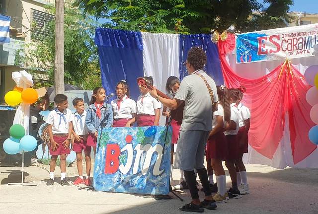Concurso Escaramujo en Guantánamo