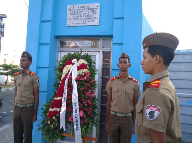 homenaje a los mártires del 30 de junio de 1957 