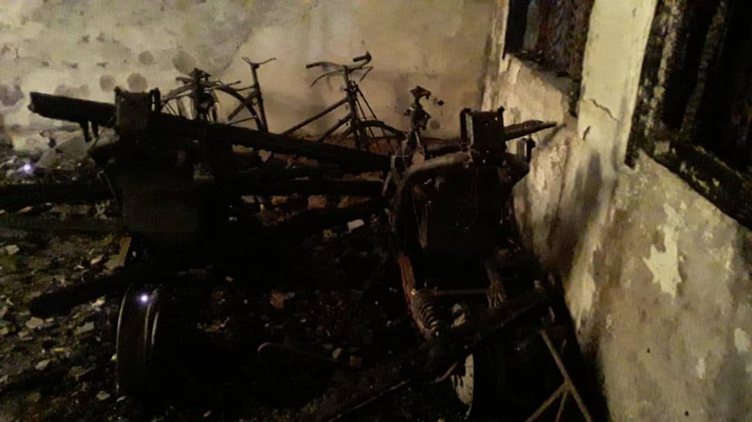 El hecho se produjo en horas de la madrugada de este miércoles en una vivienda de construcción mixta.