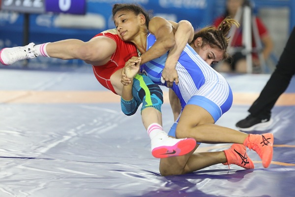 Cinco luchadoras de oro en San Salvador 2023
