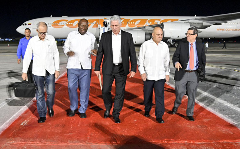 Llegó Díaz-Canel a Cuba, luego de participar en Cumbre Celac-UE