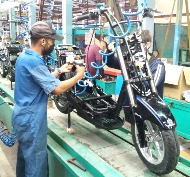 ¿Qué hacer para evitar el incendio de las motos eléctricas?