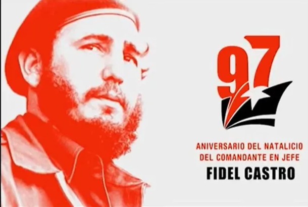 Jóvenes guantanameros saludan cumpleaños 97 de Fidel Castro