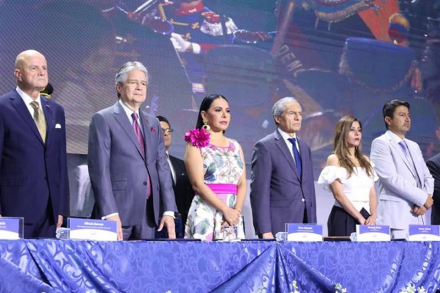 Arranca en Ecuador jornada de elecciones