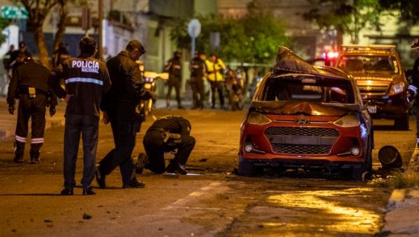 Coche bomba estalla en centro de Quito, Ecuador