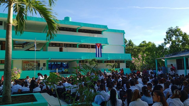 Acto Provincial por el inicio del curso escolar en Guantánamo