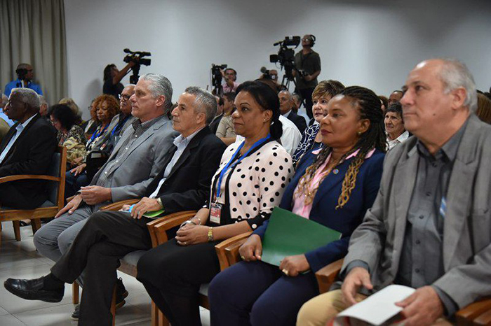Asistió Díaz-Canel a apertura de Feria Internacional del Libro en La Habana