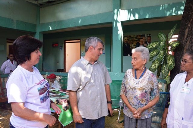Vice Primer Ministro Perdomo Di-Lella visita instituciones sociales en Guantánamo