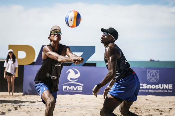 Díaz y Alayo, plata en Challenge de Voleibol de Playa