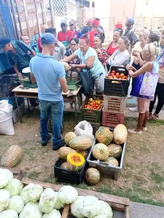 Concurrir a la feria agropecuaria es ventajoso para los productores y la población, afirma cooperativista