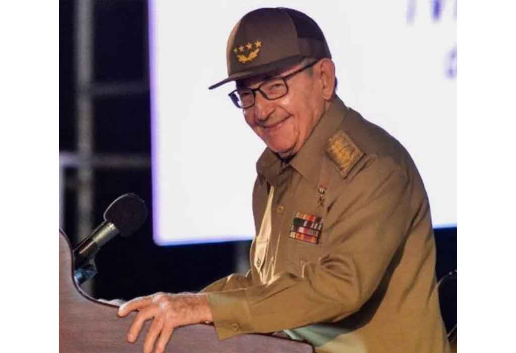 Felicitan a Raúl Castro Ruz, líder de la Revolución Cubana