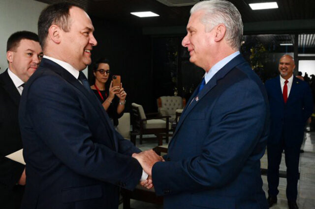 Recibe Presidente cubano a Primer Ministro de Belarús