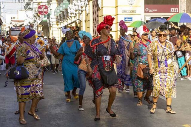 Clausuran edición 43 del Festival del Caribe en Santiago de Cuba