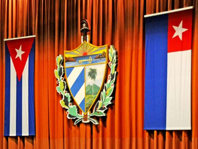 Comisiones del Parlamento continúan análisis de actualidad en Cuba